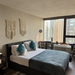 Queen bed With Headboard And Mattress With Mattress Topper
