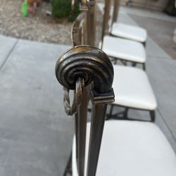 4 heavy duty Bar stools 