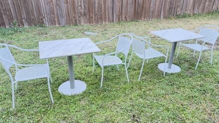 Patio Set 100 Each 