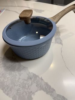 SOHO 2.7 Quart Sauce Pan