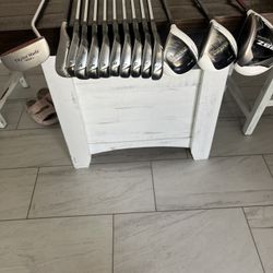 Taylor Made Golf Clubs 