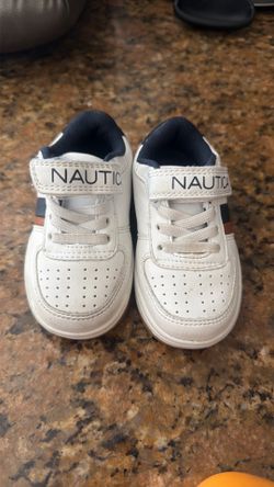 Kids shoes