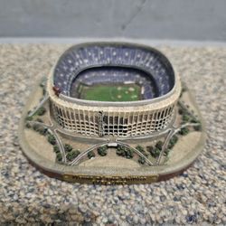 2003 BD&A Veterans Stadium Philadelphia Phillies Limited Edition Display Collectible