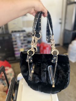 Two Purses 