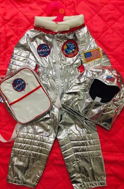 Astronaut costume
