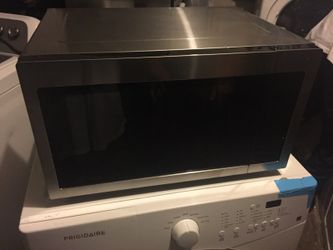 Jenn air microwave brand new