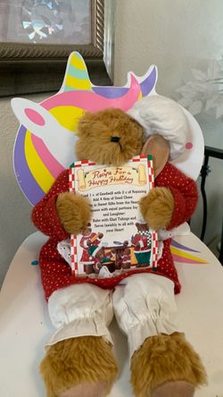 Fabulous Baker Bear plush 14” Vintage 1986 (see 3rd picture has a fold bend )