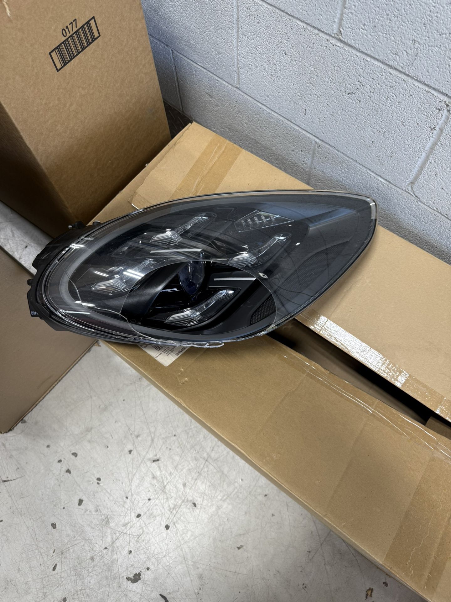 Porsche panamera 971 Right LED Matrix Headlight 2017-2023