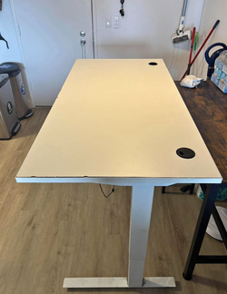 Electric Standing Up Desk 60 x 30" up to 48" high