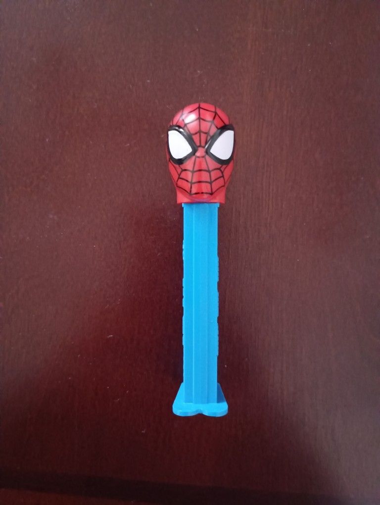 3/$10 π Spider-Man PEZ Dispenser