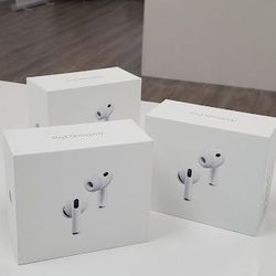Apple Airpods Pro 3 Brand new Headphones With Active Noise Cancelling Payment Available with No Credit Needed