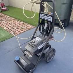 POWERSTROKE 2200 HIGH PERFORMANCE PRESSURE WASHER