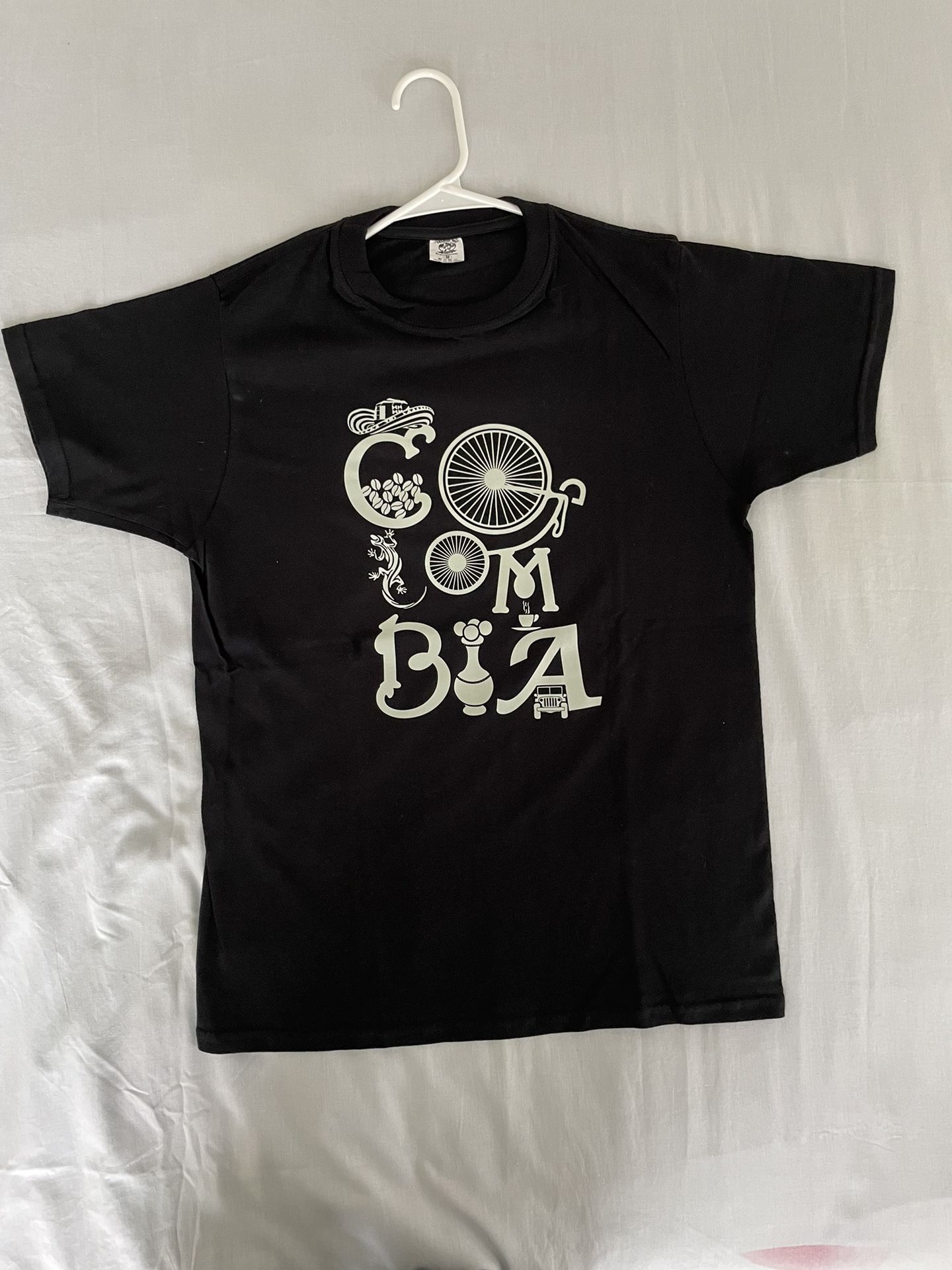 Men,s And Women Colombia T- Shirts