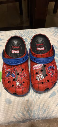 Spider-Man crocs J6