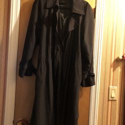 Women’s Size M/L Raincoat Double Pockets Belt