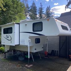 2004 Eagle Cap 950