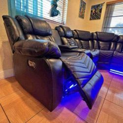 LEATHER RECLINER - Bluetooth Speakers 🔊 & LED’s