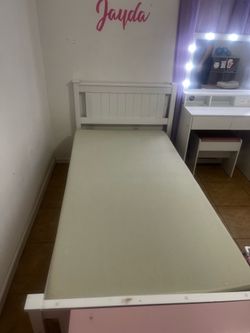 Girls bedroom set