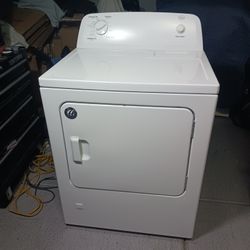 Roper Gas Dryer By Whirlpool Corporation Excellent Working Condition 