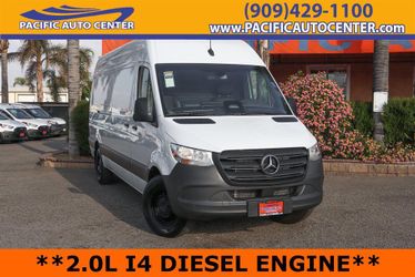 2025 Mercedes-Benz Sprinter 2500