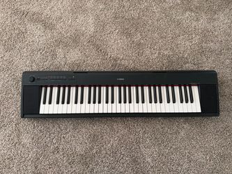 Yamaha Piaggero Digital Piano Keyboard