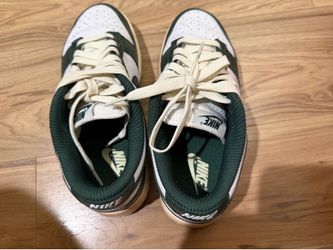 Green Dunks
