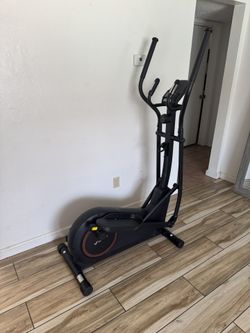 Elliptical Exercise Machine for Home with Hyper-Quiet Magnetic Drive System