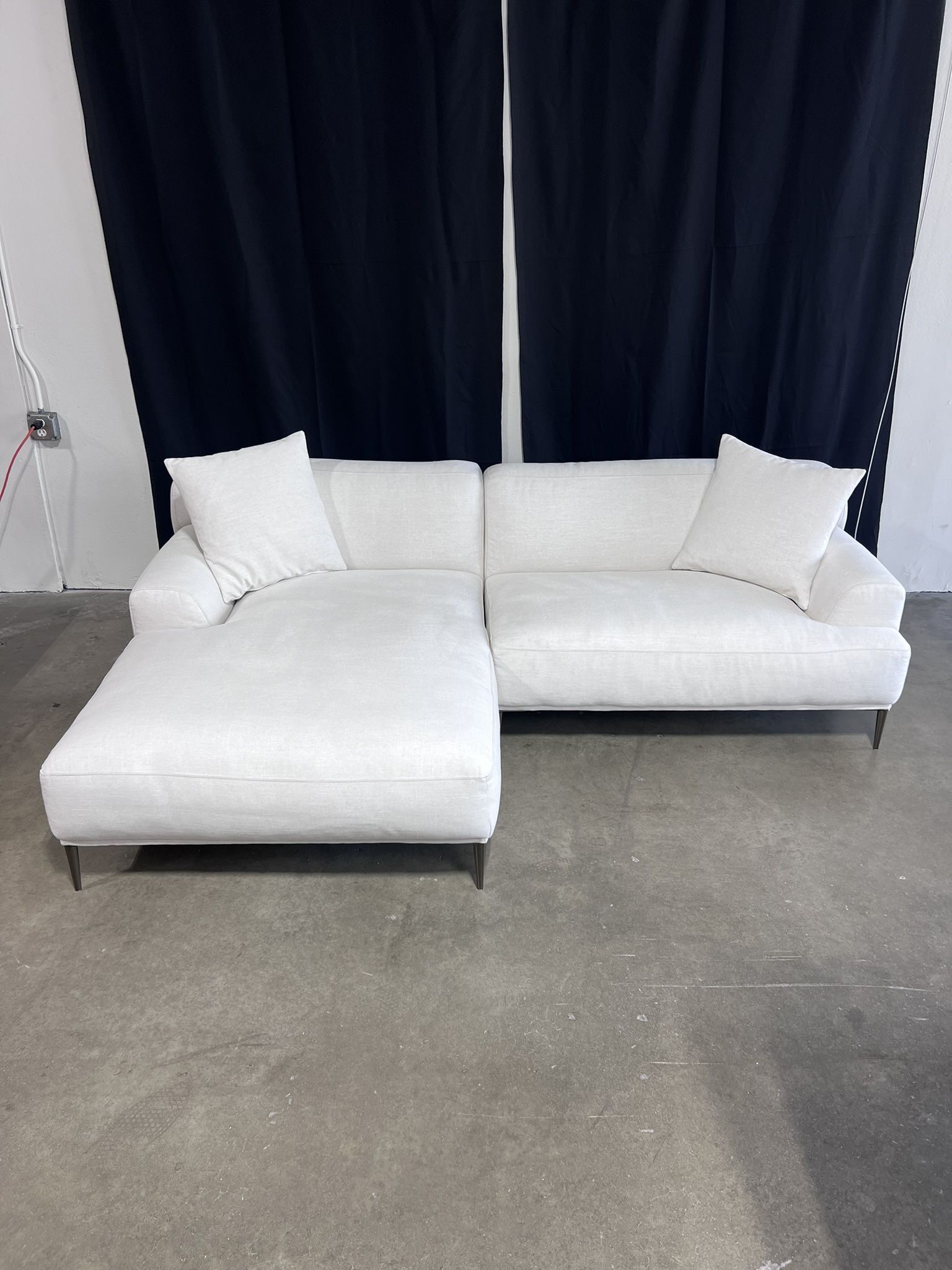 Article Abisko 94.5" Left Sectional Sofa (Quartz White)