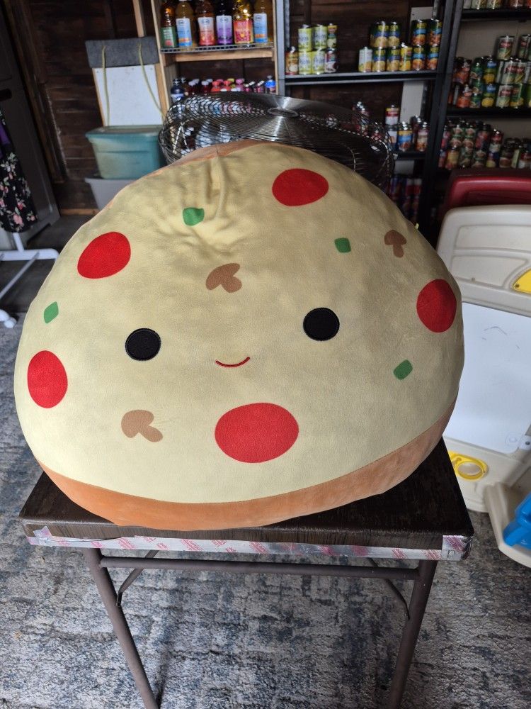 Squish Mallow Pizza