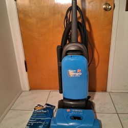 Hoover Widepath Tempo Vacuum 