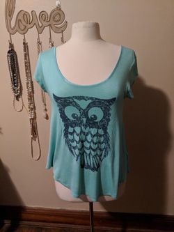 Bris World Size Medium top