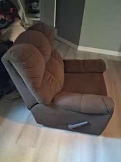 Comfortable recliner