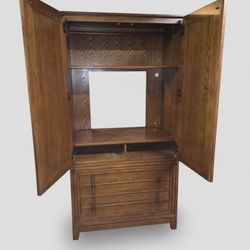 Antique entertainment center