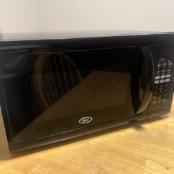 Oster Microwave