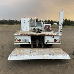 Service/utility Bed