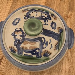 Vintage MA Hadley Country Pottery Casserole