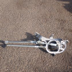 Tesla Windshield Assmbly 2016  2019 Model X Wiper Motor Assmbly 