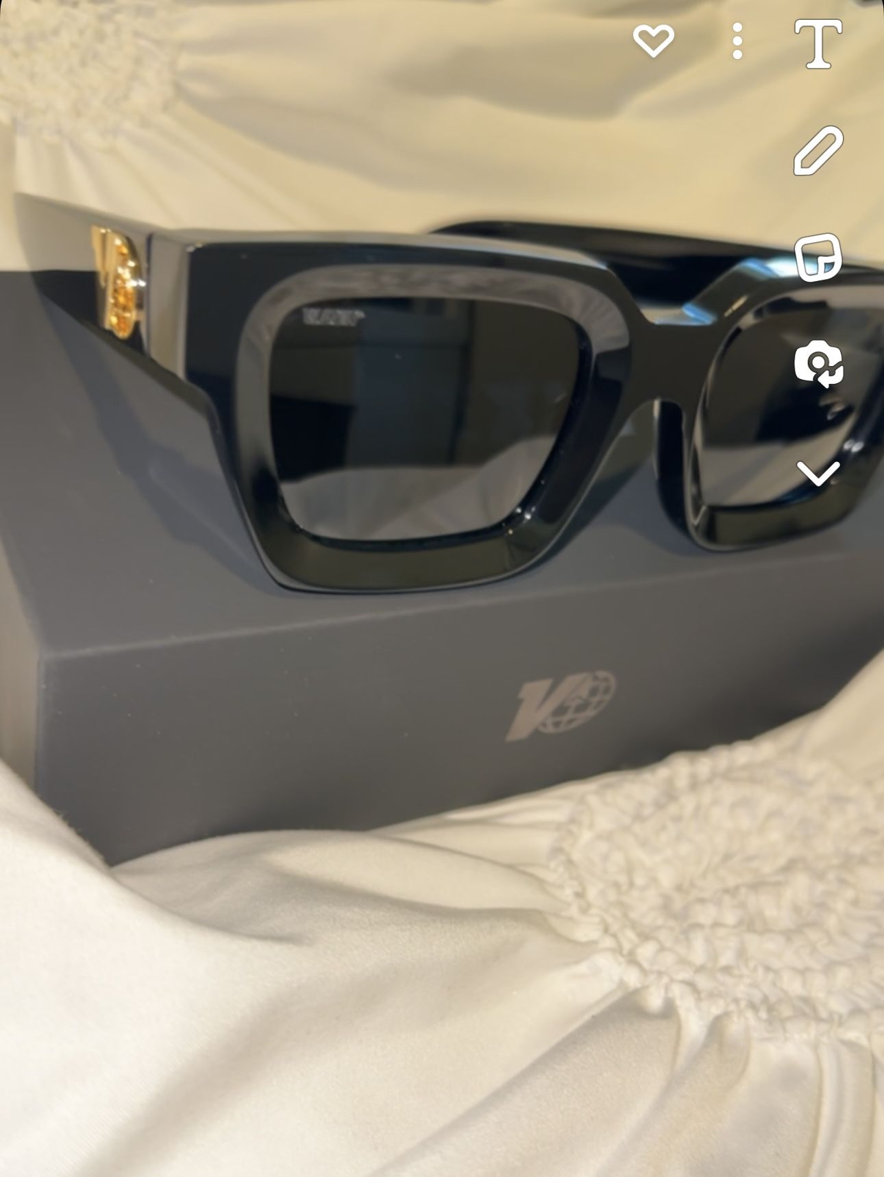 Unisex Sunglasses - VLEXIN ddedd5303cff4145a579562f18414c  main image 3
