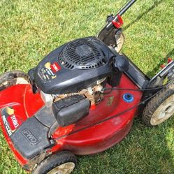 Toro Recycler Front Wheel Drive Lawn Mower Self-propelled