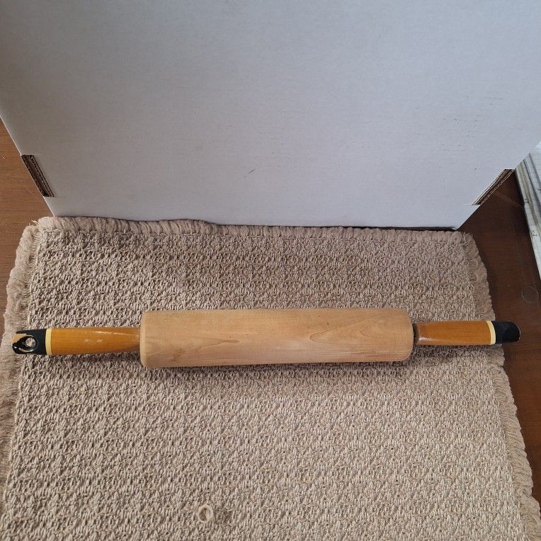 VINTAGE WOODEN ROLLING PIN - PAINTED HANDLES