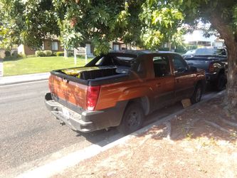 Chevrolet avalanche 2007 burnt orange