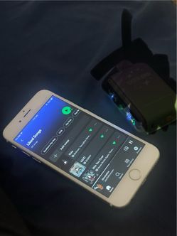 JAILBROKEN IPhone 6 OBO