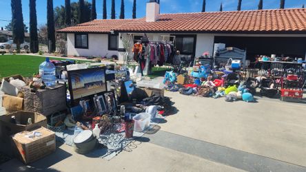 Huge Yard SALE!!! 2/27 & 2/28