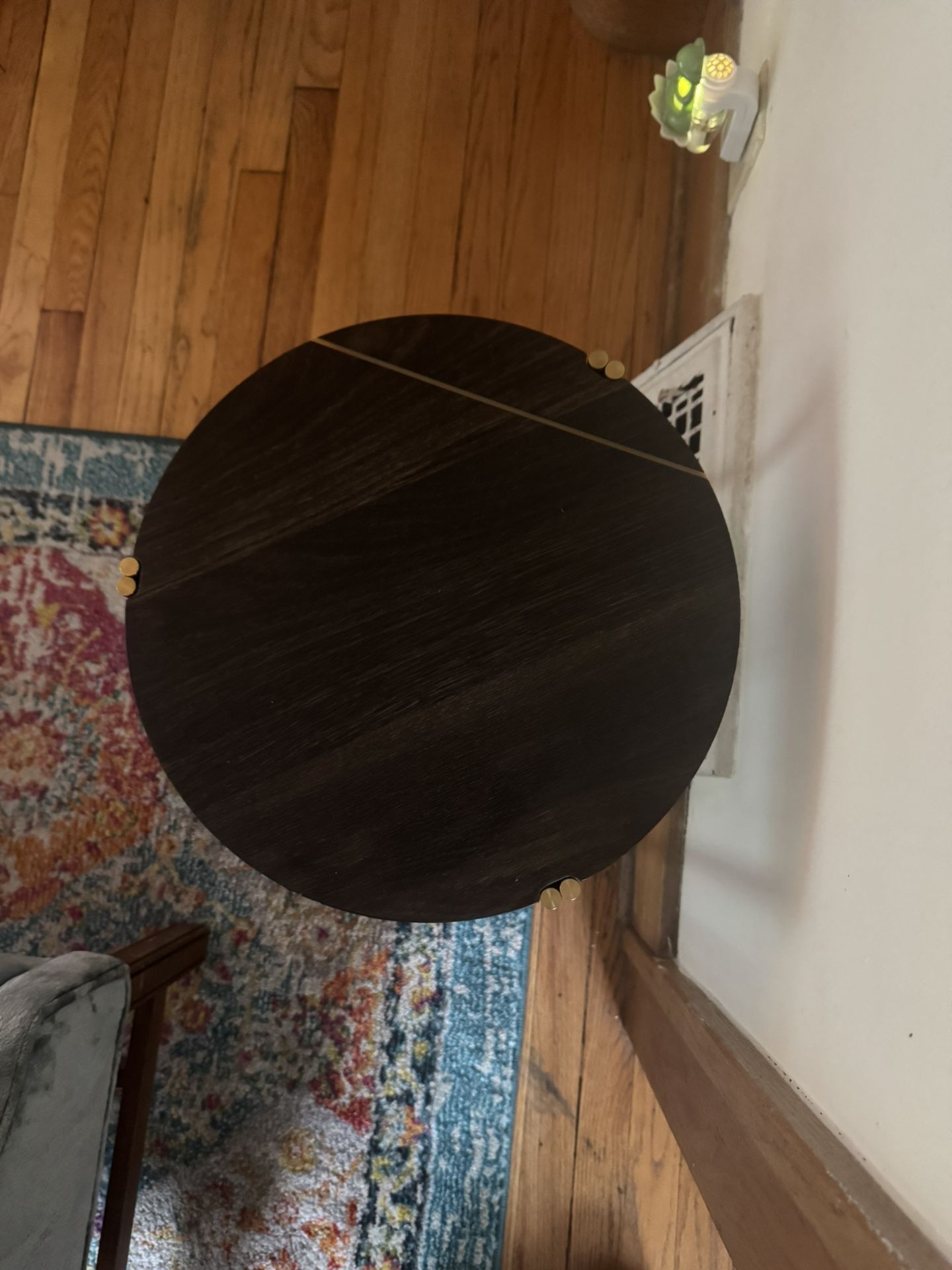 Round End Table