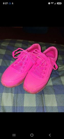 Skechers Hot Pink Low-Top Sneakers