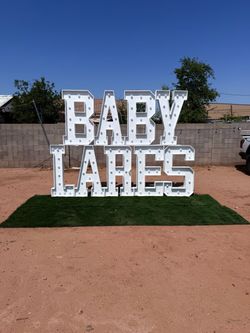 Marquee letters