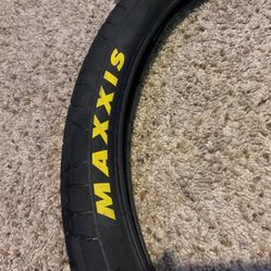 24inch Maxi Hook worm