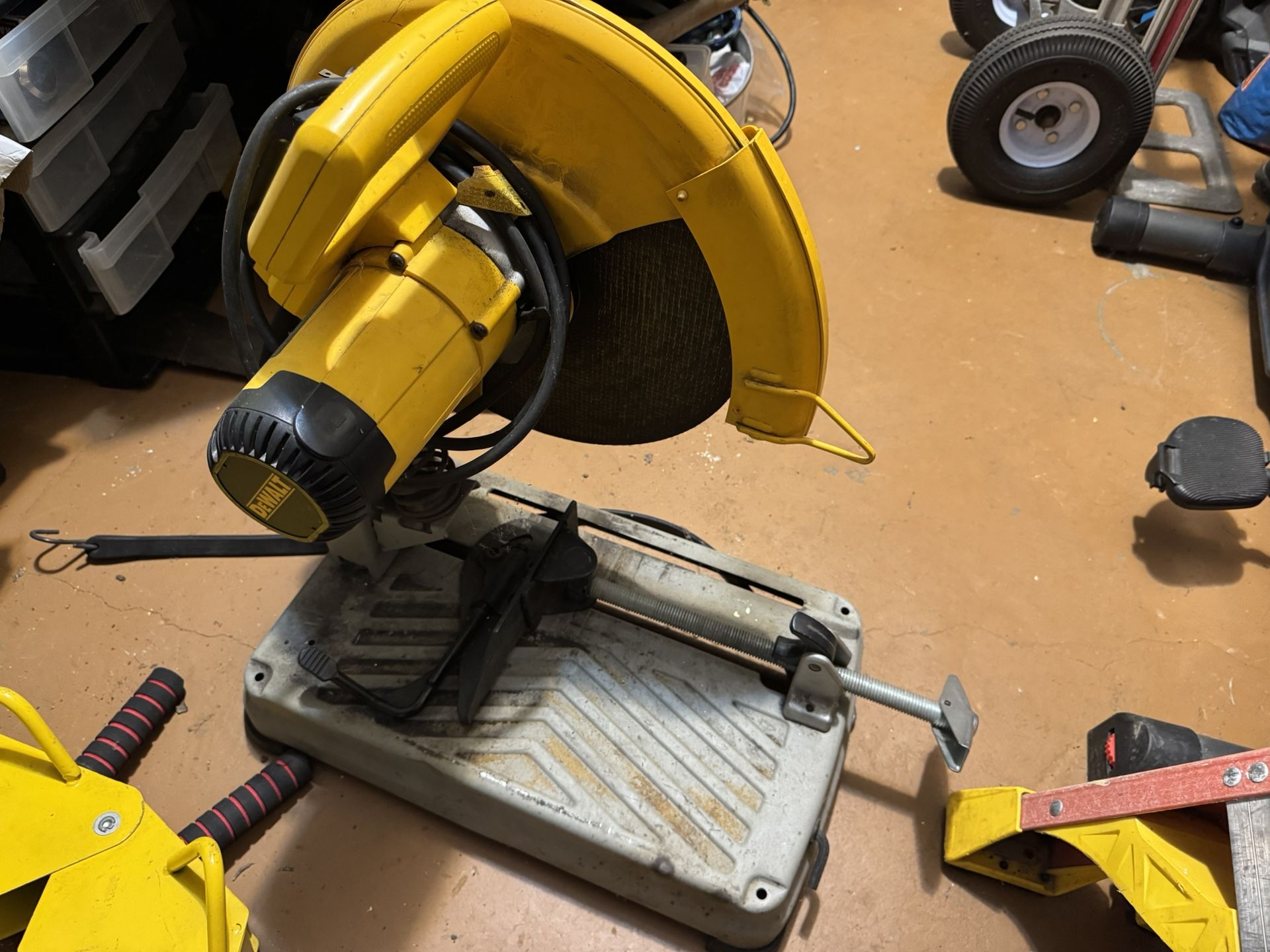 Dewalt Chop Saw