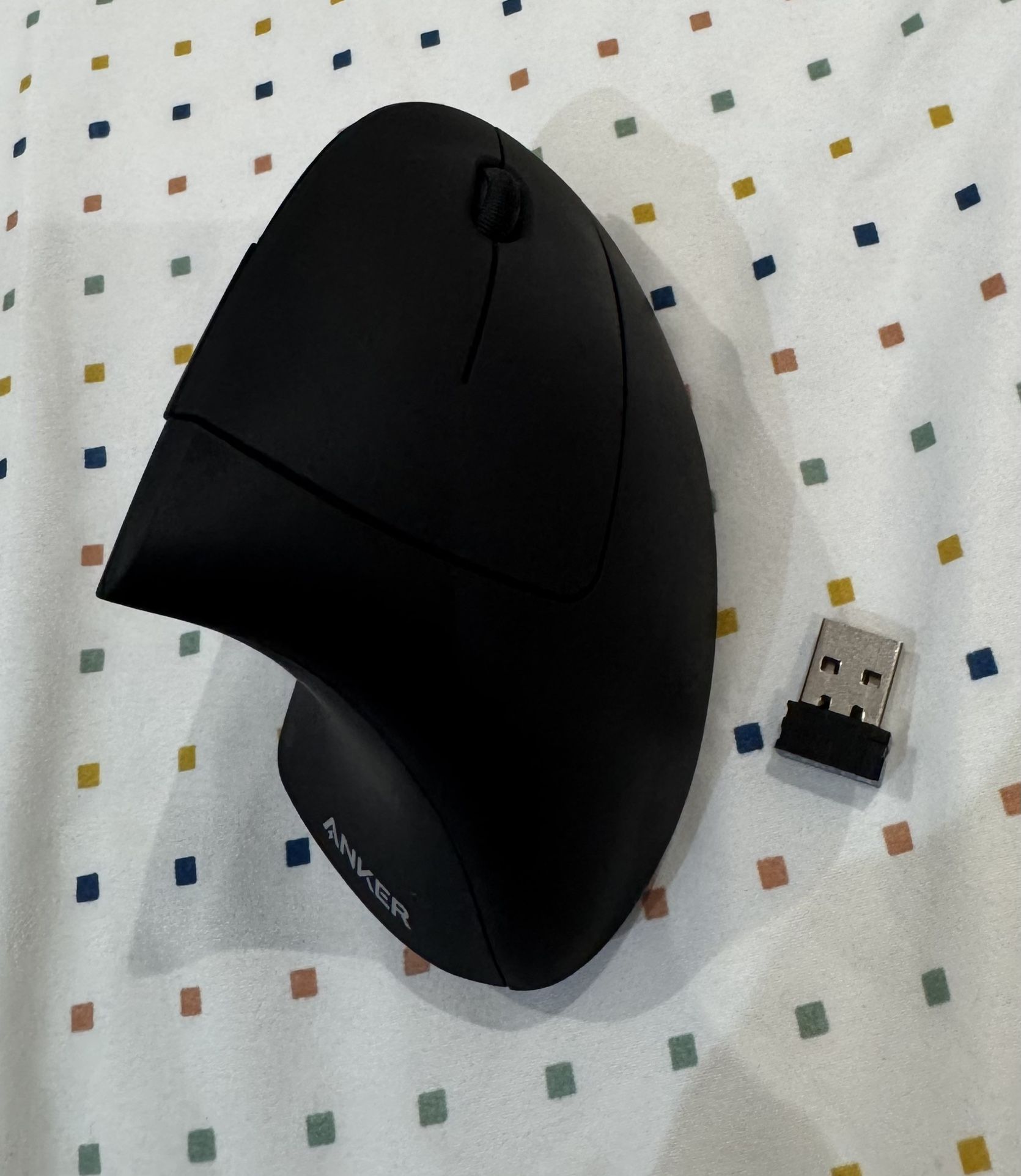 Anker A7852M Wireless Vertical Ergonomic Mouse W/ USB Receiver Dongle