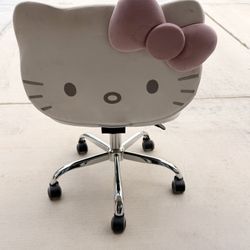 Hello Kitty Vanity Chair